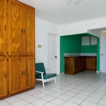 Villa Donna Inn Montego Bay Exterior photo
