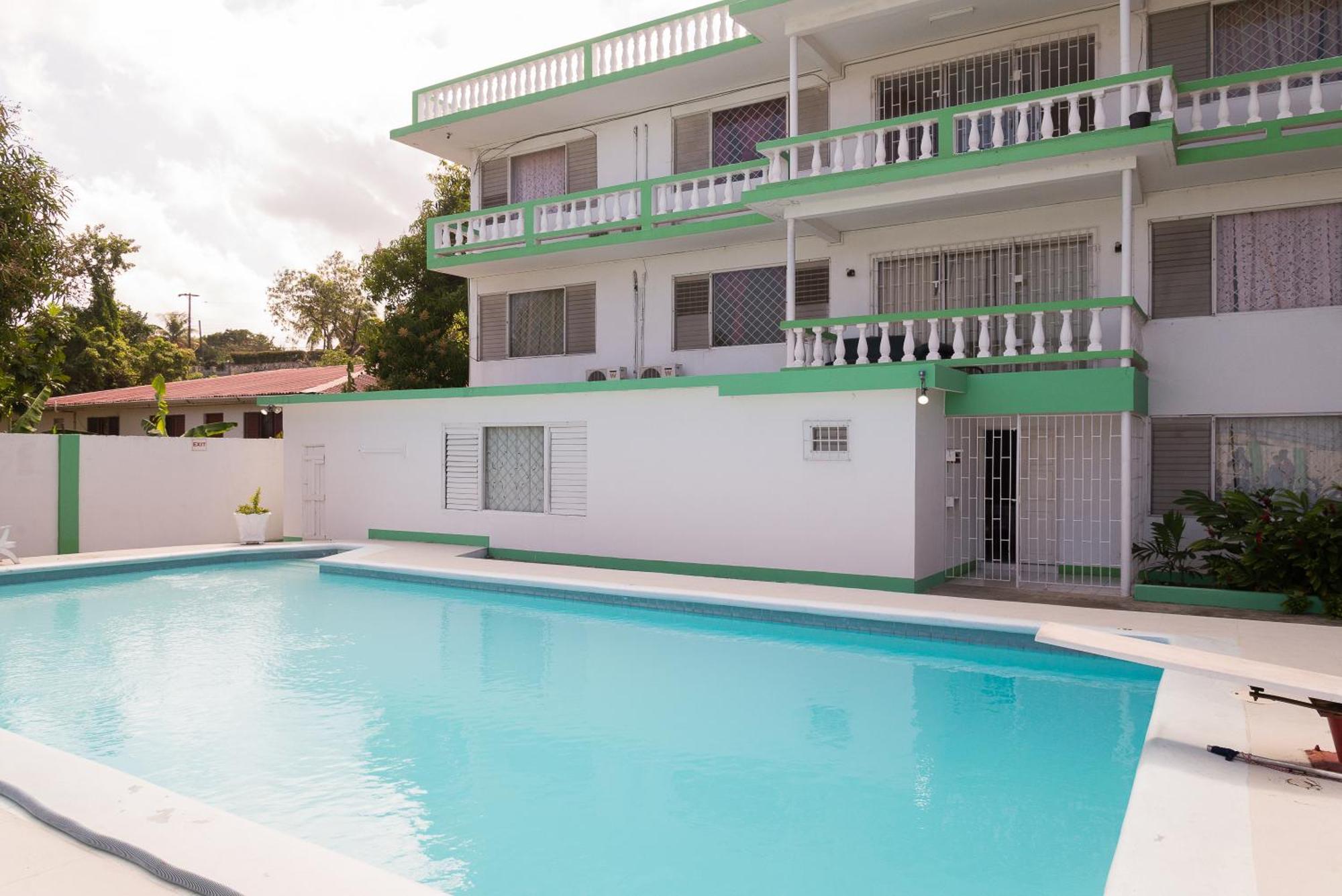 Villa Donna Inn Montego Bay Exterior photo